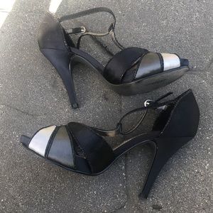 3for2* Roberto Vivanni Heels Size 5.5